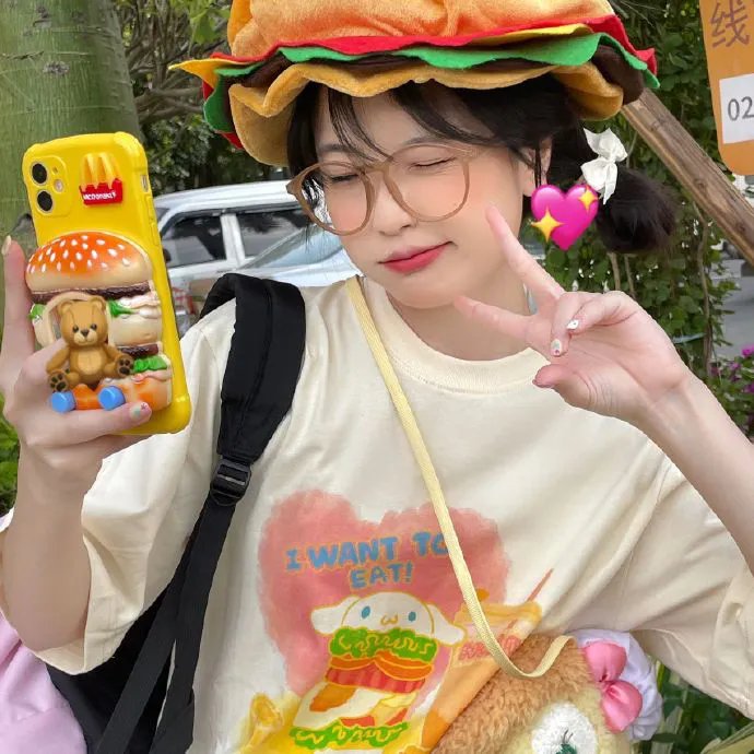 聚焦海报